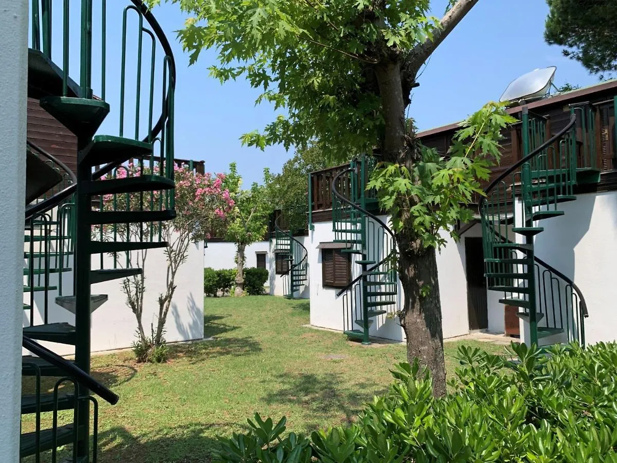 Locazione Turistica Mare Pineta-2 Villa Casal Borsetti 0*,  Italy