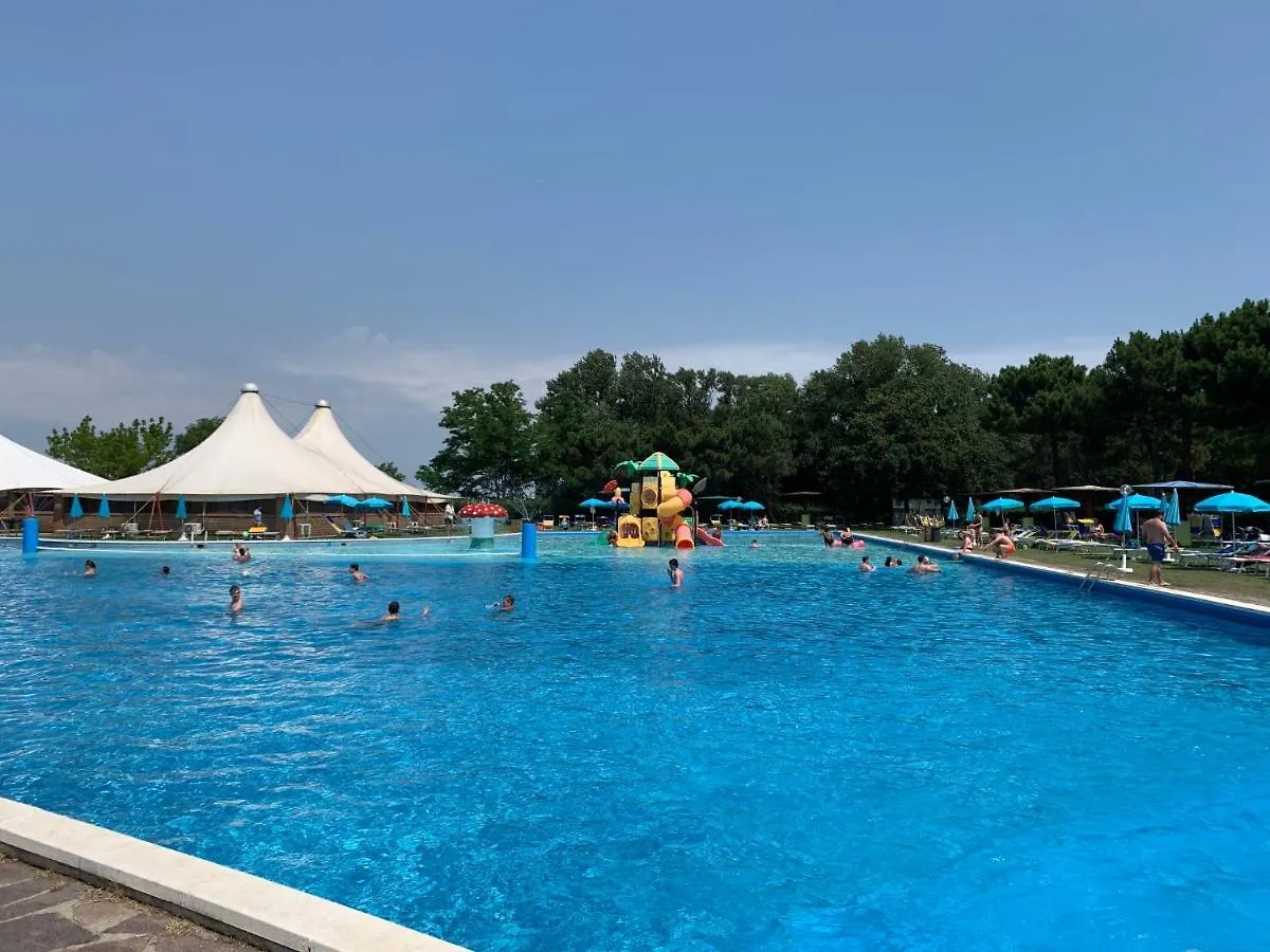 Holiday home Locazione Turistica Mare Pineta-2 Villa Casal Borsetti Italy